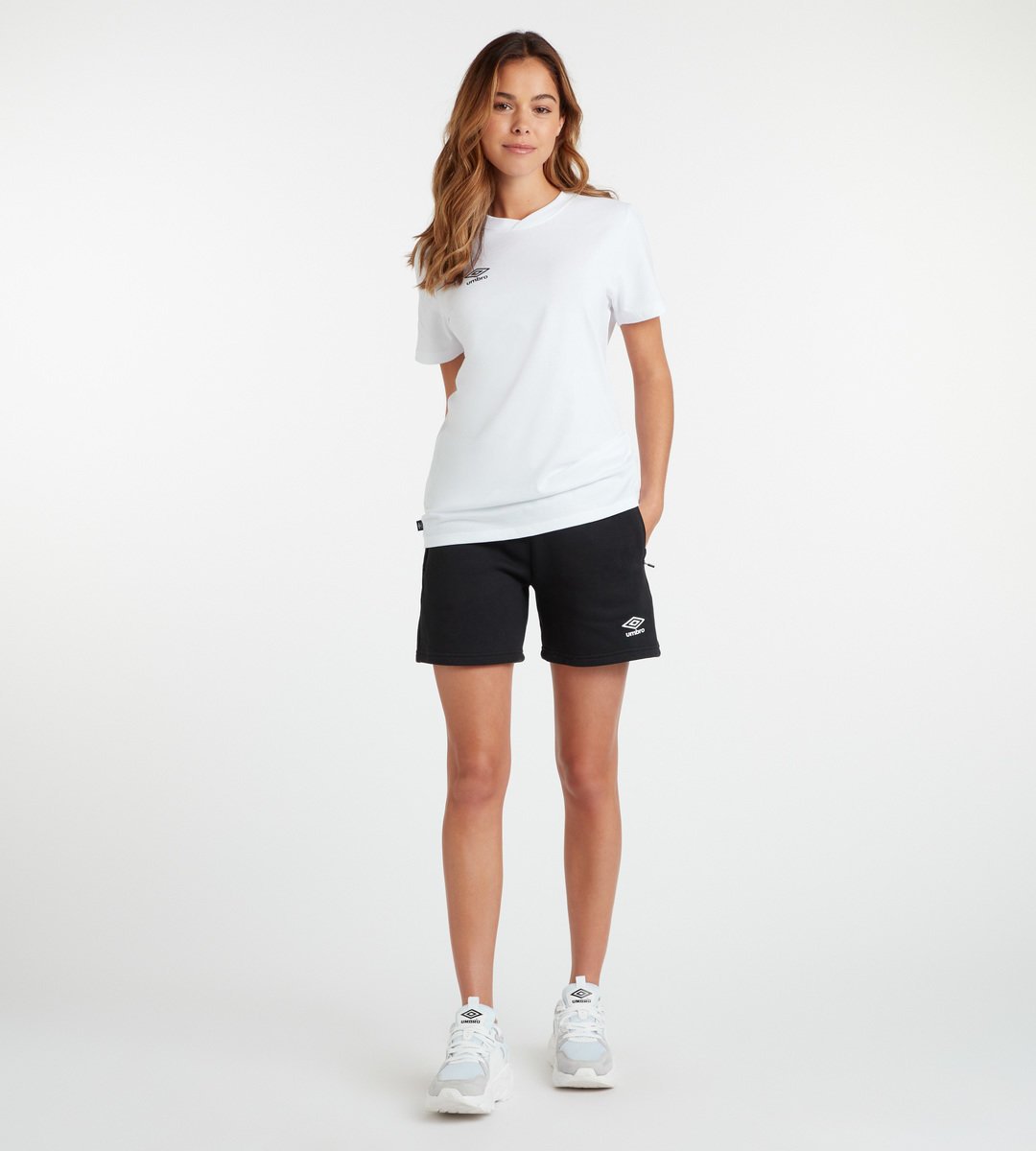 Umbro Club Leisure Crew Tee Kadın Tişört Beyaz Siyah | TR-74671