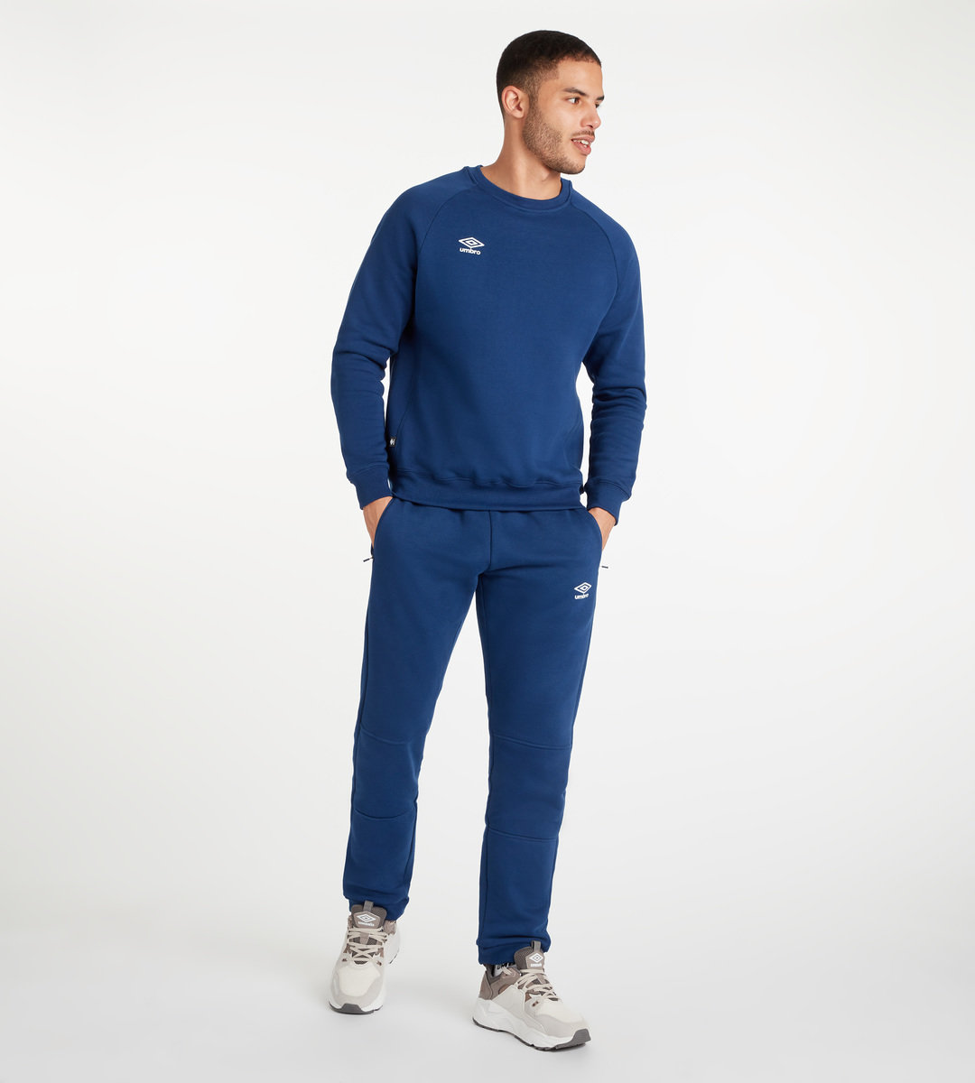 Umbro Club Leisure Sweat Erkek Tişörtü Lacivert Beyaz | TR-72802