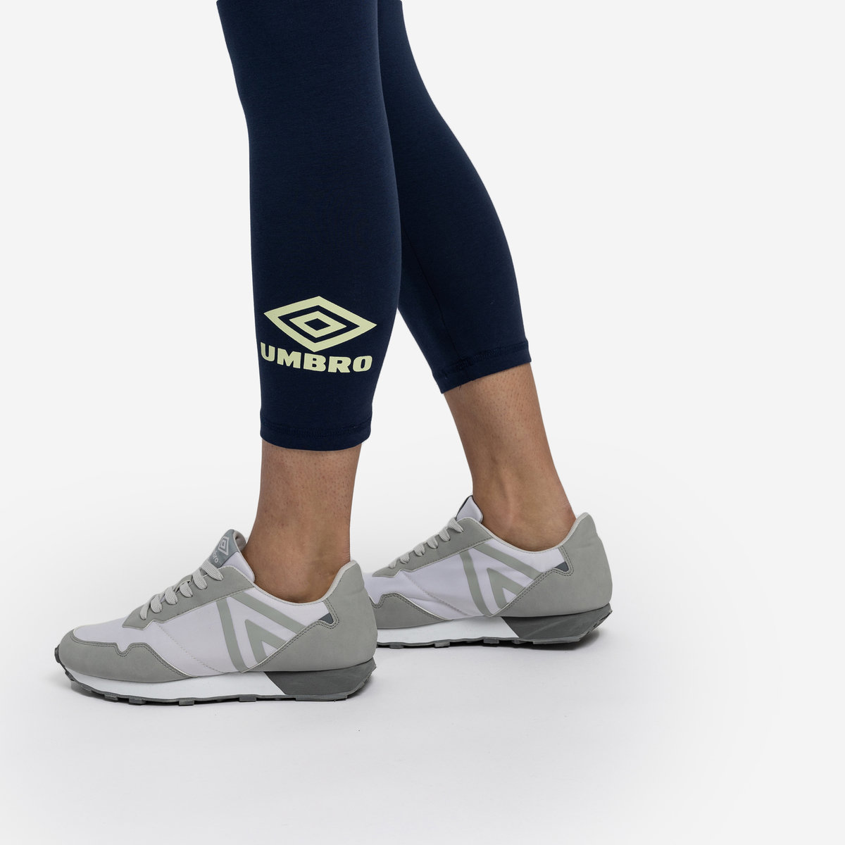 Umbro Diamond Stilleri 3/4 Leggings Kadın Pantolonlar Indigo | TR-40008