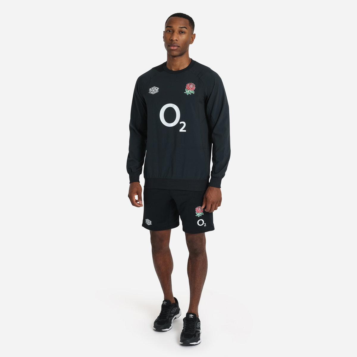 Umbro England Rugby 22/23 Warm Up Drill Top Futbol Üstler Siyah | TR-95501