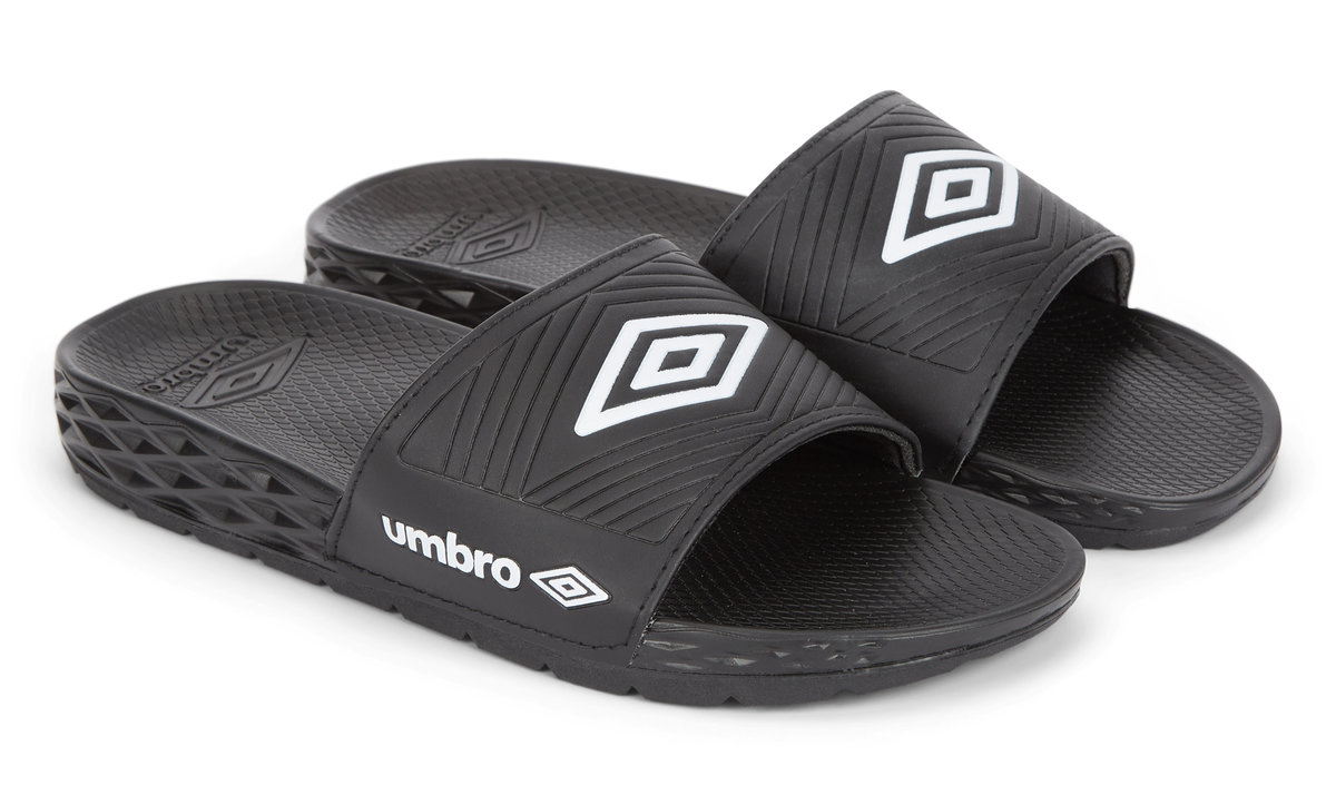 Umbro Equipe Recovery Slides Erkek Sandalet Siyah Beyaz | TR-73077