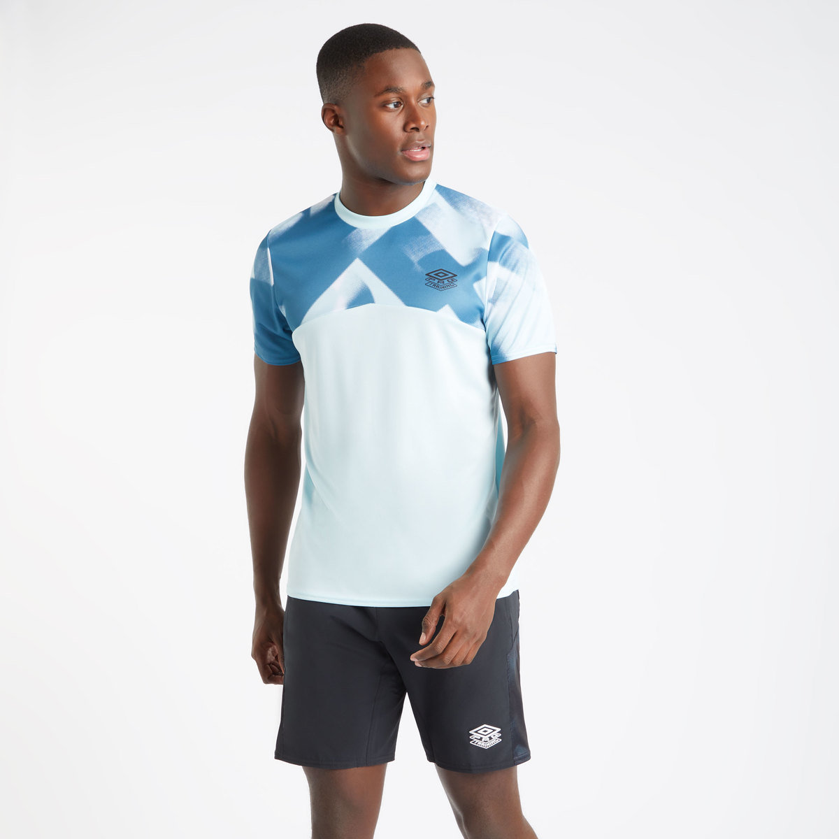 Umbro Pro Antrenman Gym Tee Erkek Tişört Mavi Beyaz | TR-04315